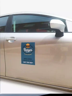 Imanes Hamburguesa en COCHE 35 1.webp