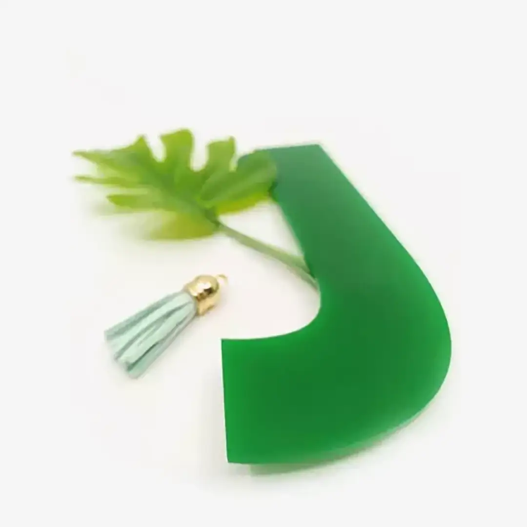 j metacrilato verde 179 330x440 1 1.webp
